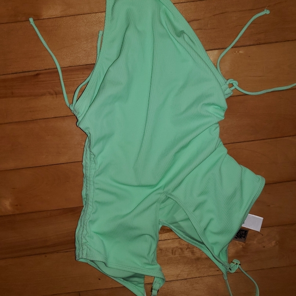 Ladies swim suit - Picture 3 of 3